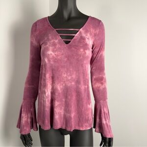 ⚪️ American Eagle Soft & Sexy Tie Dye V-Neck Bell Sleeve Top Size S